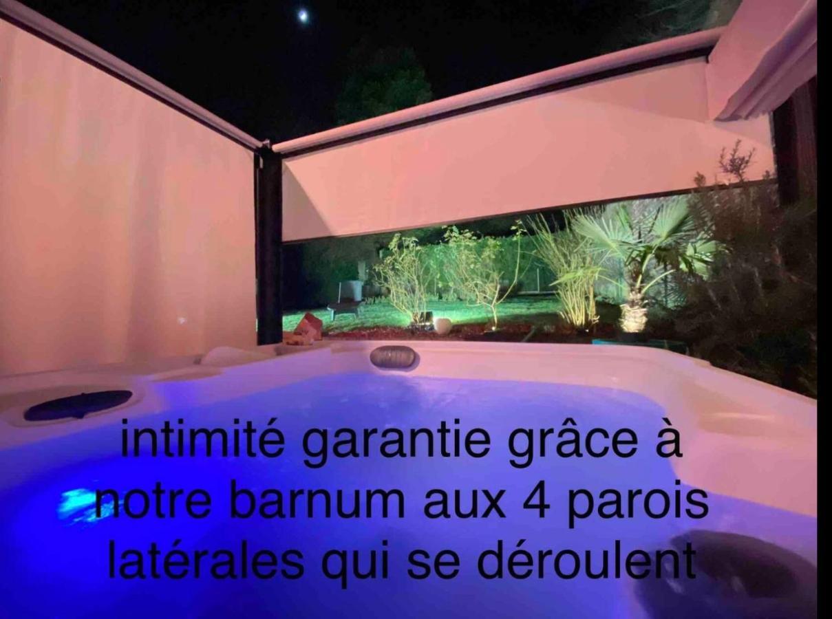 شقة Le Jacuzzi De Marie Ll توركوان المظهر الخارجي الصورة